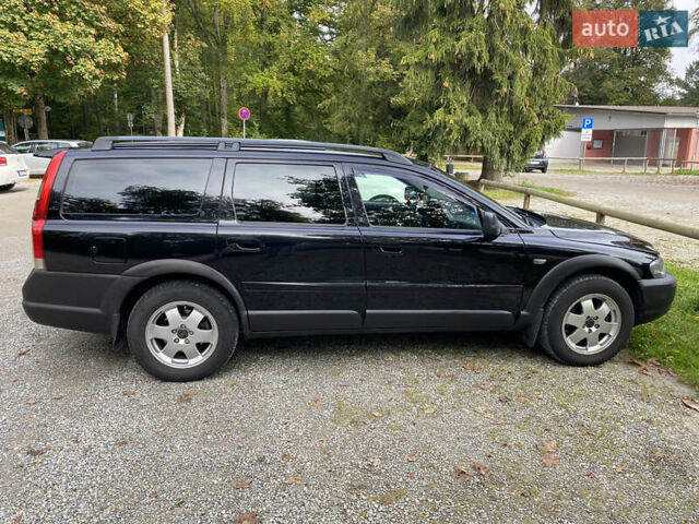 Черный Вольво XC70 Cross Country, объемом двигателя 2.52 л и пробегом 182 тыс. км за 7500 $, фото 3 на Automoto.ua