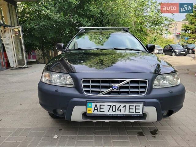 Черный Вольво XC70 Cross Country, объемом двигателя 2.5 л и пробегом 220 тыс. км за 9390 $, фото 6 на Automoto.ua
