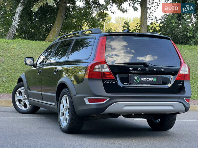 Черный Вольво XC70 Cross Country, объемом двигателя 2.4 л и пробегом 317 тыс. км за 11500 $, фото 16 на Automoto.ua