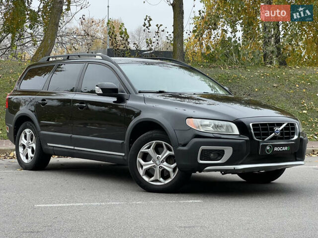 Черный Вольво XC70 Cross Country, объемом двигателя 2.4 л и пробегом 317 тыс. км за 10999 $, фото 1 на Automoto.ua