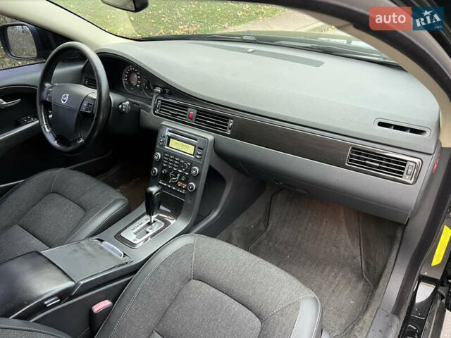 Черный Вольво XC70 Cross Country, объемом двигателя 2.4 л и пробегом 317 тыс. км за 10999 $, фото 48 на Automoto.ua