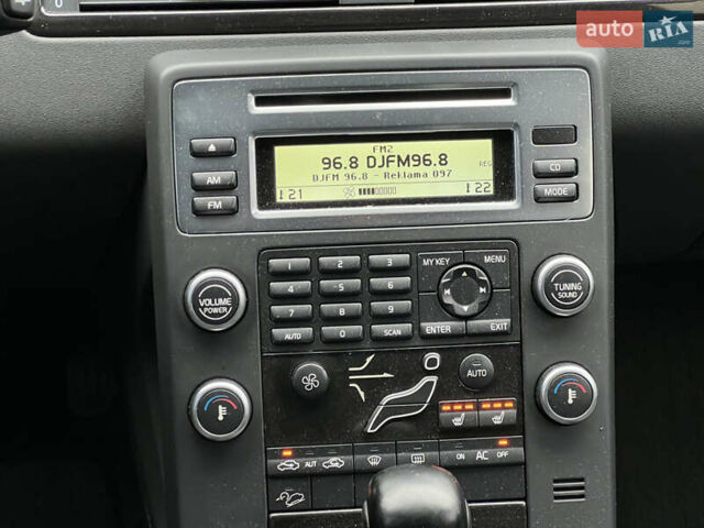 Черный Вольво XC70 Cross Country, объемом двигателя 2.4 л и пробегом 317 тыс. км за 10700 $, фото 33 на Automoto.ua