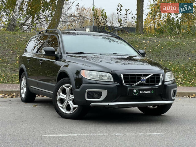 Черный Вольво XC70 Cross Country, объемом двигателя 2.4 л и пробегом 317 тыс. км за 10999 $, фото 2 на Automoto.ua