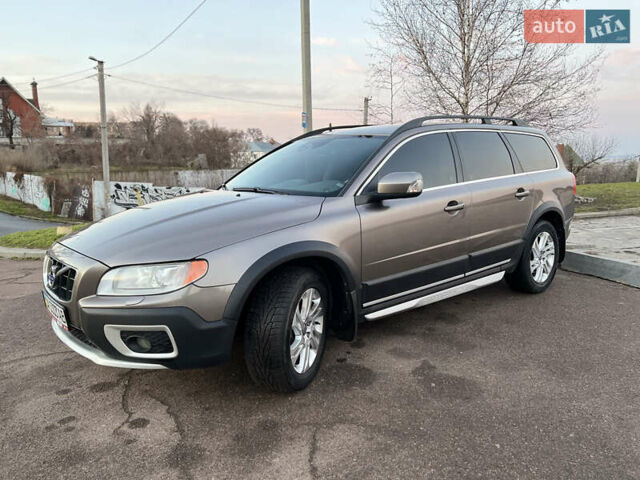 Вольво XC70 Cross Country, объемом двигателя 3 л и пробегом 322 тыс. км за 15200 $, фото 5 на Automoto.ua