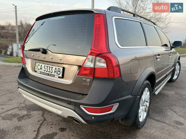 Вольво XC70 Cross Country, объемом двигателя 3 л и пробегом 322 тыс. км за 15200 $, фото 14 на Automoto.ua