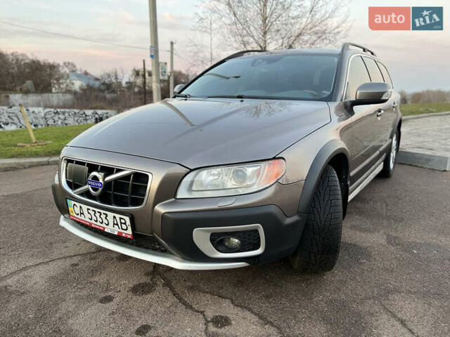 Вольво XC70 Cross Country, объемом двигателя 3 л и пробегом 322 тыс. км за 15200 $, фото 3 на Automoto.ua