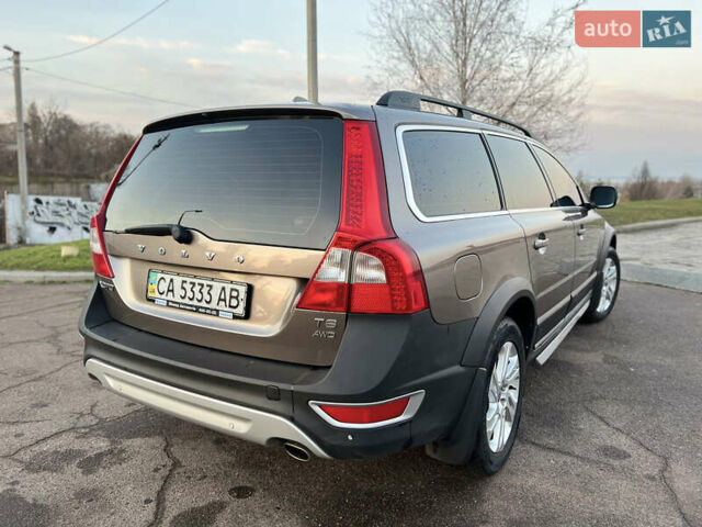 Вольво XC70 Cross Country, объемом двигателя 3 л и пробегом 322 тыс. км за 15200 $, фото 13 на Automoto.ua