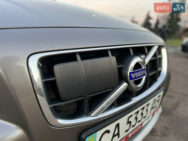 Вольво XC70 Cross Country, объемом двигателя 3 л и пробегом 322 тыс. км за 15200 $, фото 6 на Automoto.ua