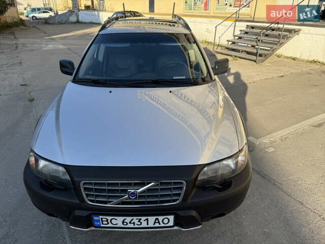 Серый Вольво XC70 Cross Country, объемом двигателя 2.44 л и пробегом 238 тыс. км за 7200 $, фото 14 на Automoto.ua
