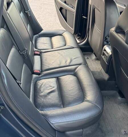 Синий Вольво XC70 Cross Country, объемом двигателя 2.4 л и пробегом 259 тыс. км за 16500 $, фото 20 на Automoto.ua