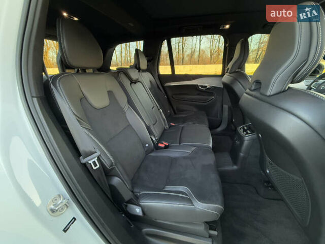 Білий Вольво XC90 Recharge, об'ємом двигуна 2 л та пробігом 80 тис. км за 46999 $, фото 25 на Automoto.ua