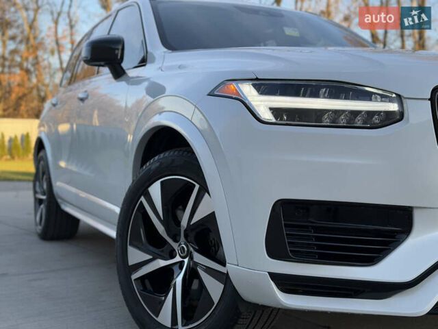 Білий Вольво XC90 Recharge, об'ємом двигуна 2 л та пробігом 80 тис. км за 46999 $, фото 5 на Automoto.ua