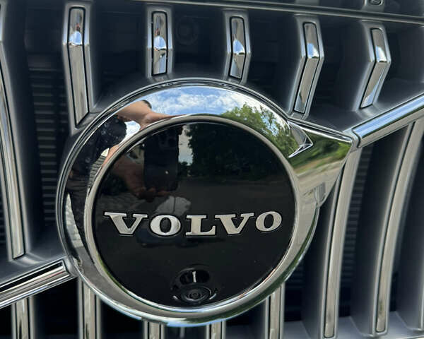 Вольво XC90 Recharge, объемом двигателя 1.97 л и пробегом 99 тыс. км за 48000 $, фото 16 на Automoto.ua