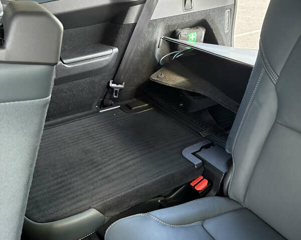 Вольво XC90 Recharge, об'ємом двигуна 2 л та пробігом 9 тис. км за 70000 $, фото 16 на Automoto.ua