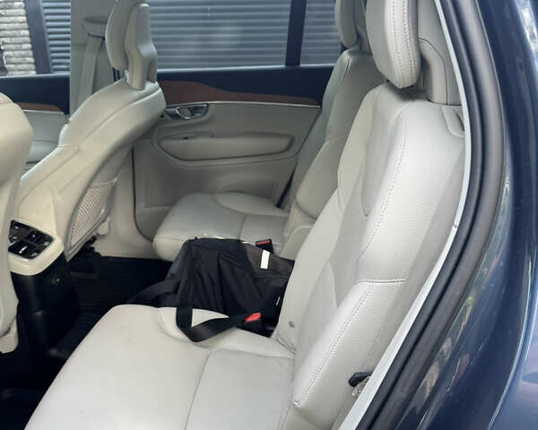 Вольво XC90 Recharge, объемом двигателя 1.97 л и пробегом 99 тыс. км за 48000 $, фото 8 на Automoto.ua