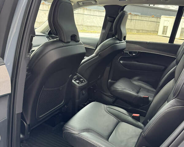 Вольво XC90 Recharge, объемом двигателя 1.97 л и пробегом 58 тыс. км за 61900 $, фото 27 на Automoto.ua