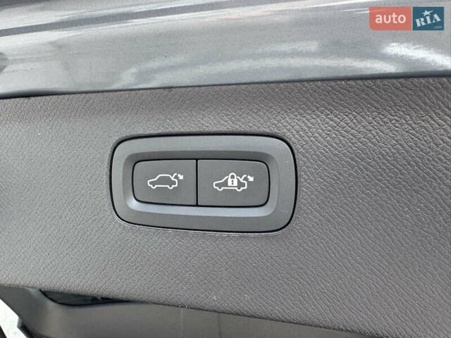 Вольво XC90 Recharge, объемом двигателя 1.97 л и пробегом 58 тыс. км за 61900 $, фото 39 на Automoto.ua