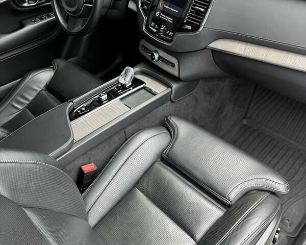 Вольво XC90 Recharge, объемом двигателя 1.97 л и пробегом 58 тыс. км за 61900 $, фото 46 на Automoto.ua
