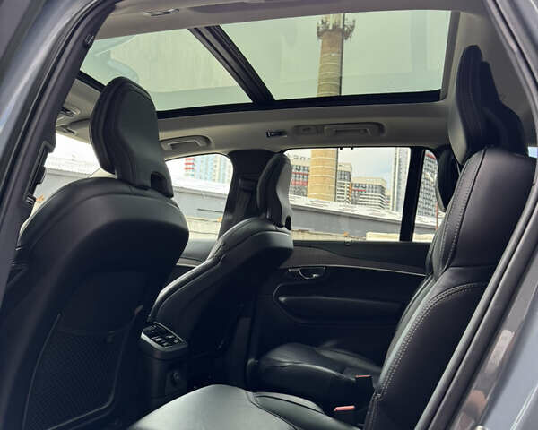 Вольво XC90 Recharge, объемом двигателя 1.97 л и пробегом 58 тыс. км за 61900 $, фото 30 на Automoto.ua