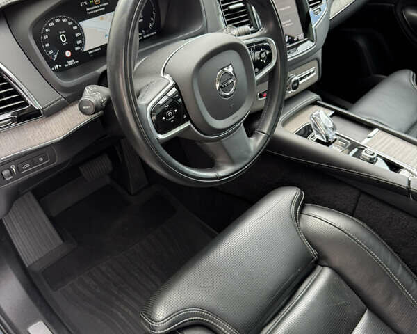 Вольво XC90 Recharge, объемом двигателя 1.97 л и пробегом 58 тыс. км за 61900 $, фото 21 на Automoto.ua