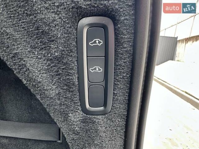 Серый Вольво XC90 Recharge, объемом двигателя 1.97 л и пробегом 150 тыс. км за 49900 $, фото 21 на Automoto.ua