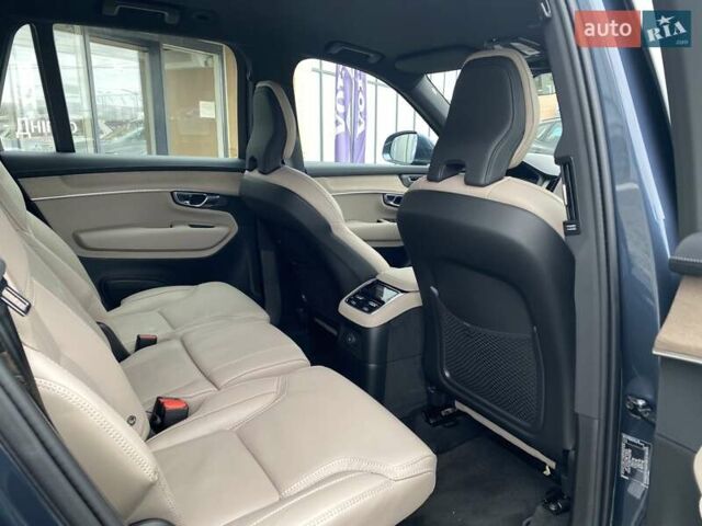 Синий Вольво XC90 Recharge, объемом двигателя 1.97 л и пробегом 1 тыс. км за 92677 $, фото 17 на Automoto.ua