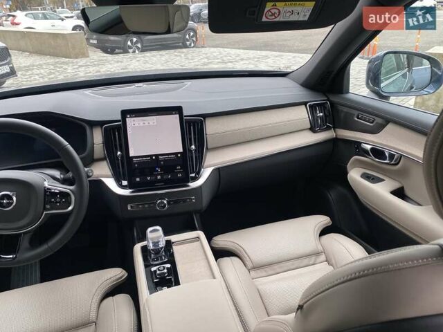 Синий Вольво XC90 Recharge, объемом двигателя 1.97 л и пробегом 1 тыс. км за 92677 $, фото 22 на Automoto.ua