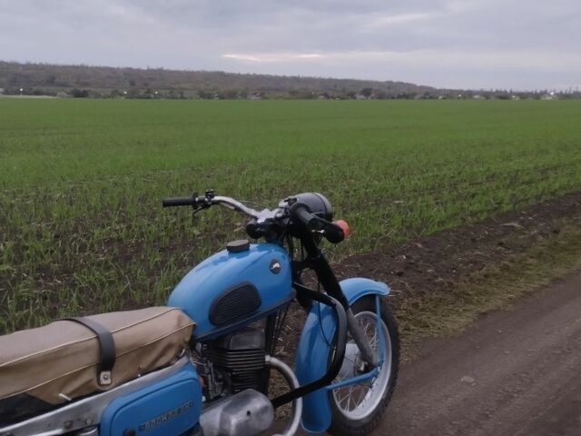 Восход Другая 1976 у Кривому Розі на Automoto.ua Восход Другая, об'ємом двигуна 0.18 л та пробігом 0 тис. км за 481 $, фото 2 на Automoto.ua