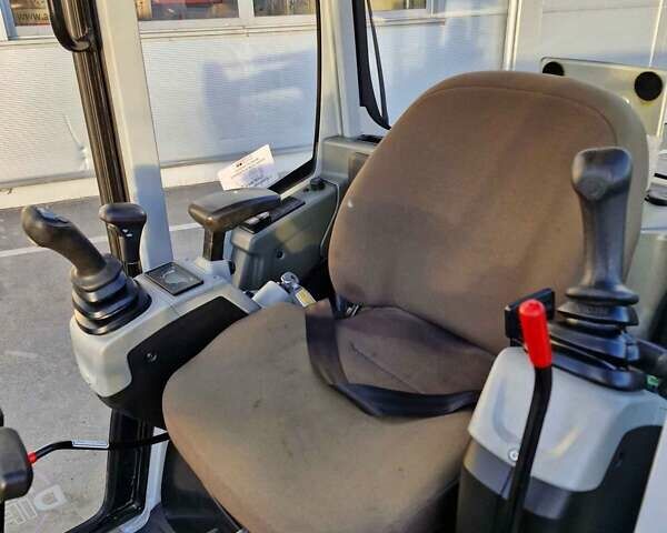 Желтый Вакер Neuson, объемом двигателя 0 л и пробегом 0 тыс. км за 28955 $, фото 6 на Automoto.ua