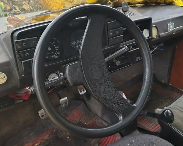 Білий Вартбург 1.3, об'ємом двигуна 1.3 л та пробігом 90 тис. км за 700 $, фото 3 на Automoto.ua