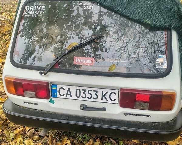 Білий Вартбург 1.3, об'ємом двигуна 1.3 л та пробігом 90 тис. км за 700 $, фото 8 на Automoto.ua