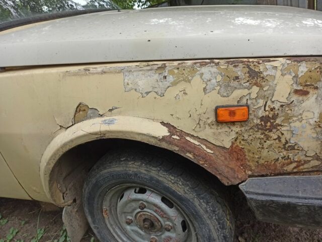 Бежевый Вартбург 1.3, объемом двигателя 0 л и пробегом 85 тыс. км за 201 $, фото 5 на Automoto.ua