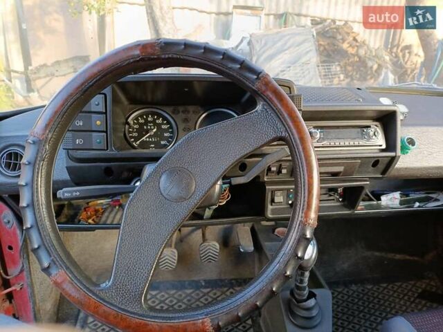 Красный Вартбург 1.3, объемом двигателя 1.3 л и пробегом 250 тыс. км за 474 $, фото 3 на Automoto.ua