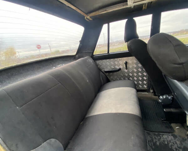 Желтый Вартбург 1.3, объемом двигателя 1.3 л и пробегом 200 тыс. км за 399 $, фото 17 на Automoto.ua