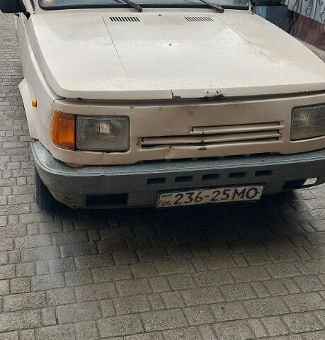 Белый Вартбург 313, объемом двигателя 0 л и пробегом 300 тыс. км за 487 $, фото 1 на Automoto.ua