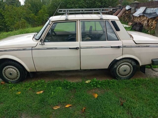 Вартбург 353 1989 в Ровно на Automoto.ua Бежевый Вартбург 353, объемом двигателя 1.3 л и пробегом 140 тыс. км за 606 $, фото 1 на Automoto.ua