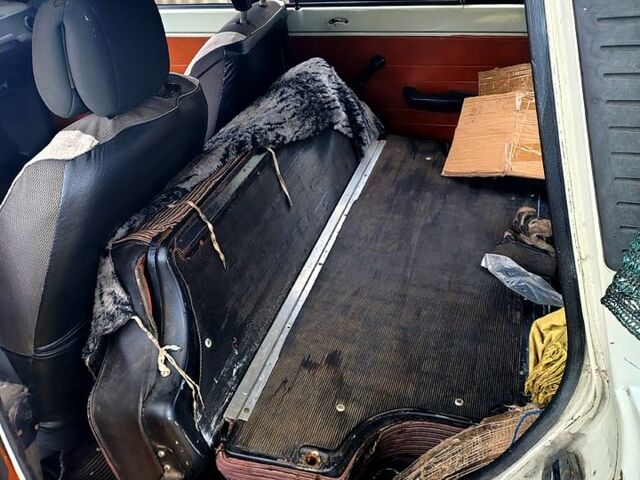 Вартбург 353, об'ємом двигуна 1.3 л та пробігом 100 тис. км за 710 $, фото 3 на Automoto.ua