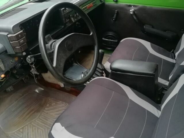 Зеленый Вартбург 353, объемом двигателя 0 л и пробегом 8 тыс. км за 476 $, фото 3 на Automoto.ua