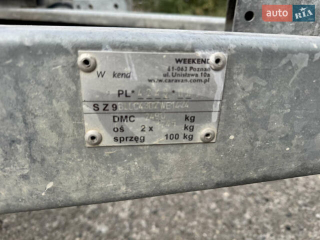 Weekend ВЄ3 2013 у Львові на Automoto.ua Сірий Weekend ВЄ3, об'ємом двигуна 0 л та пробігом 1 тис. км за 2700 $, фото 9 на Automoto.ua