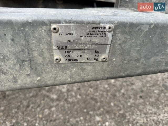 Weekend ВЄ3 2013 у Львові на Automoto.ua Сірий Weekend ВЄ3, об'ємом двигуна 0 л та пробігом 1 тис. км за 2700 $, фото 8 на Automoto.ua