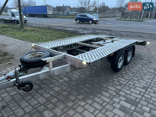 Серый Weekend W350B, объемом двигателя 0 л и пробегом 70 тыс. км за 3000 $, фото 4 на Automoto.ua