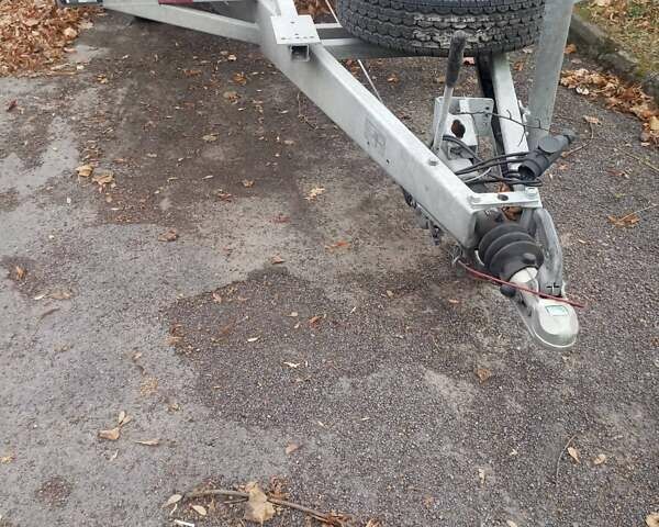 Серый Weekend W350B, объемом двигателя 0 л и пробегом 0 тыс. км за 4200 $, фото 29 на Automoto.ua