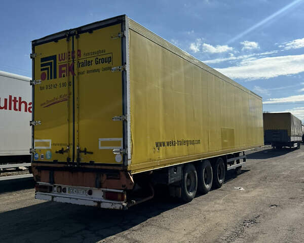 Века 6602 2001 в Кицмане на Automoto.ua Желтый Века 6602, объемом двигателя 0 л и пробегом 800 тыс. км за 7800 $, фото 4 на Automoto.ua