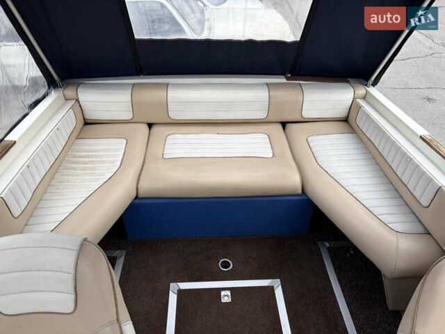 Веллкрафт 225, объемом двигателя 5 л и пробегом 800 тыс. км за 17200 $, фото 14 на Automoto.ua