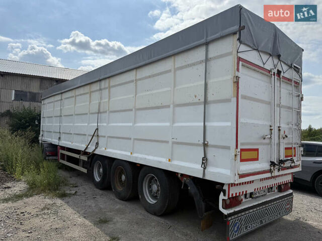 Красный Виелтон НС, объемом двигателя 0 л и пробегом 0 тыс. км за 8000 $, фото 1 на Automoto.ua