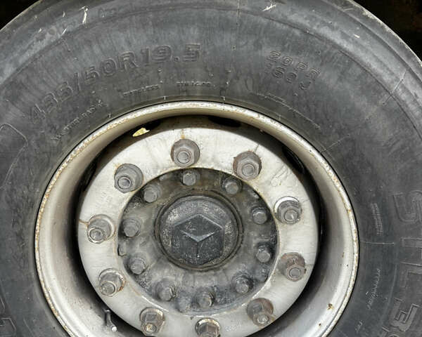 Виелтон НС, объемом двигателя 0 л и пробегом 0 тыс. км за 4499 $, фото 2 на Automoto.ua