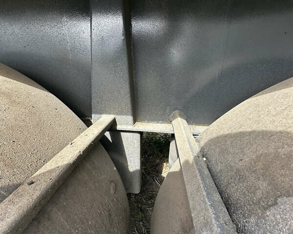 Віелтон НС 2005 у Умани на Automoto.ua Сірий Віелтон НС, об'ємом двигуна 0 л та пробігом 0 тис. км за 27000 $, фото 10 на Automoto.ua