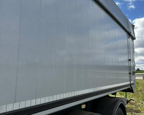 Віелтон НС 2005 у Умани на Automoto.ua Сірий Віелтон НС, об'ємом двигуна 0 л та пробігом 0 тис. км за 27000 $, фото 3 на Automoto.ua