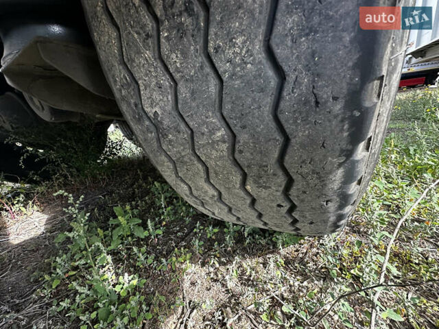 Віелтон НС 2005 у Умани на Automoto.ua Сірий Віелтон НС, об'ємом двигуна 0 л та пробігом 0 тис. км за 27000 $, фото 9 на Automoto.ua