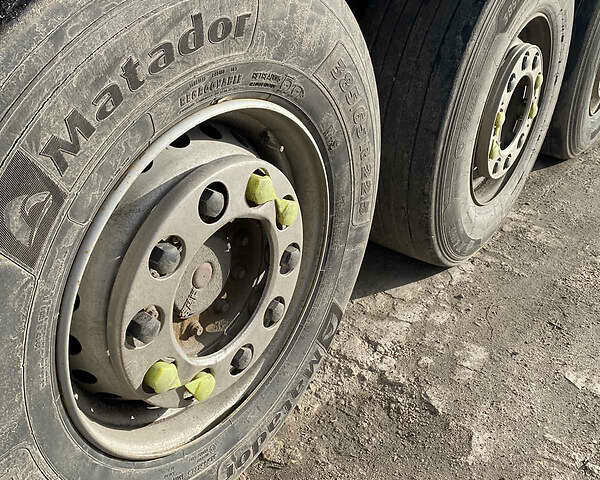 Серый Виелтон НС, объемом двигателя 0 л и пробегом 500 тыс. км за 13990 $, фото 8 на Automoto.ua